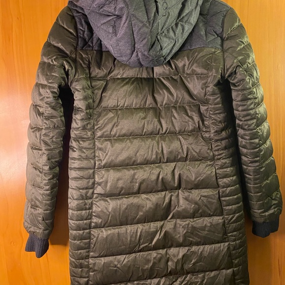 Deep Forest Green Lolë Down Coat | M - Picture 4 of 4